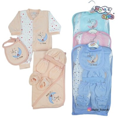 Unisex Baby Essentials Giftset Clothing Set